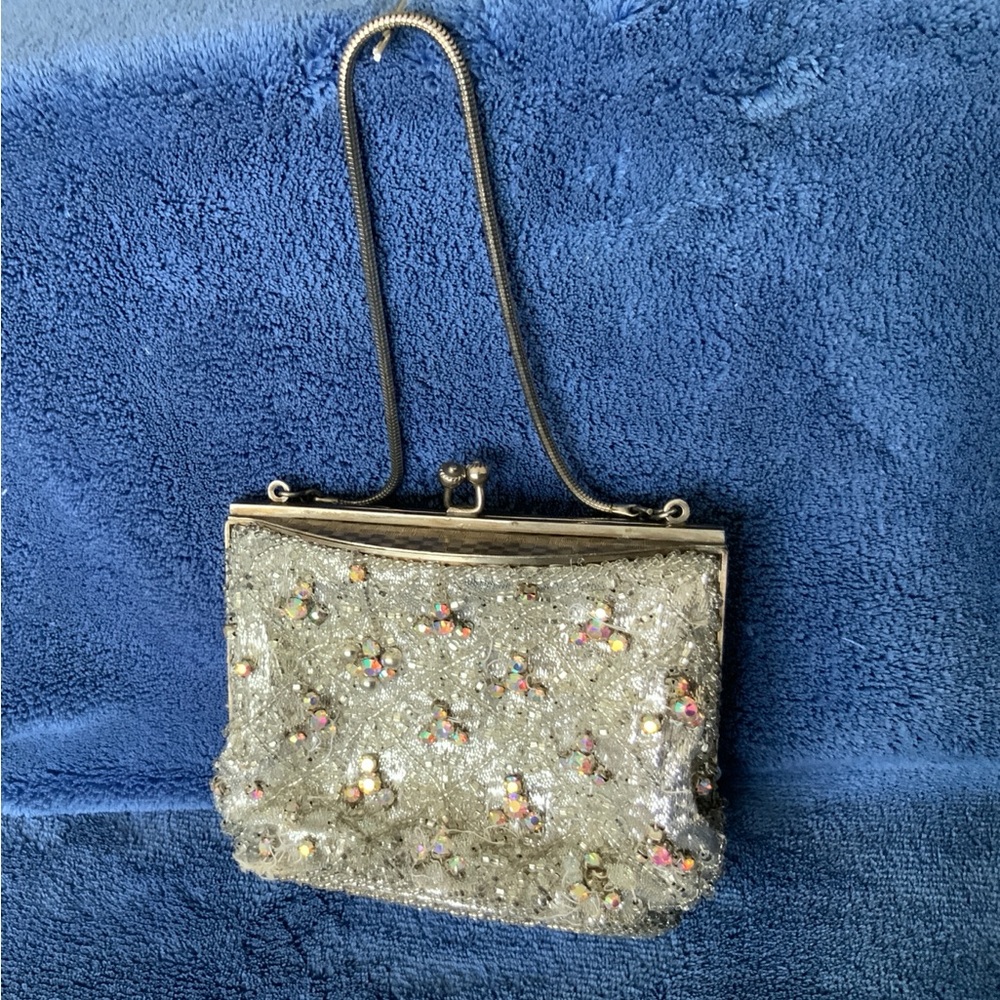 VINTAGE RAINBOW RHINESTONE & BEADED PURSE. - Picture 3 of 10